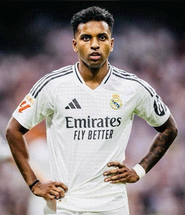 包含皇家社会赛后更衣室发声，志在国王杯名次提升，信心回归，年轻球员得到机会的词条