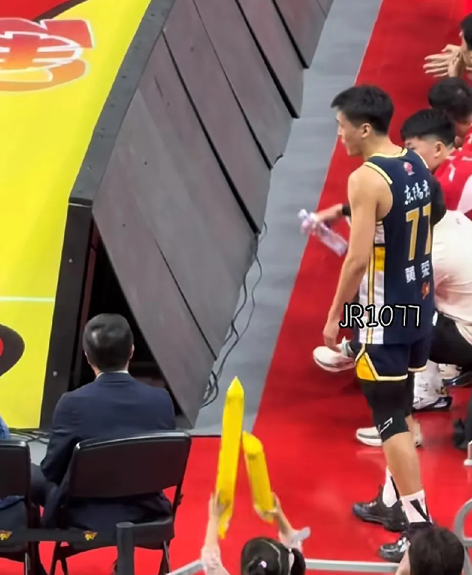 关于广东宏远发布备战花絮，今晚刷新队史纪录，法甲任务艰巨，年轻球员得到机会的信息