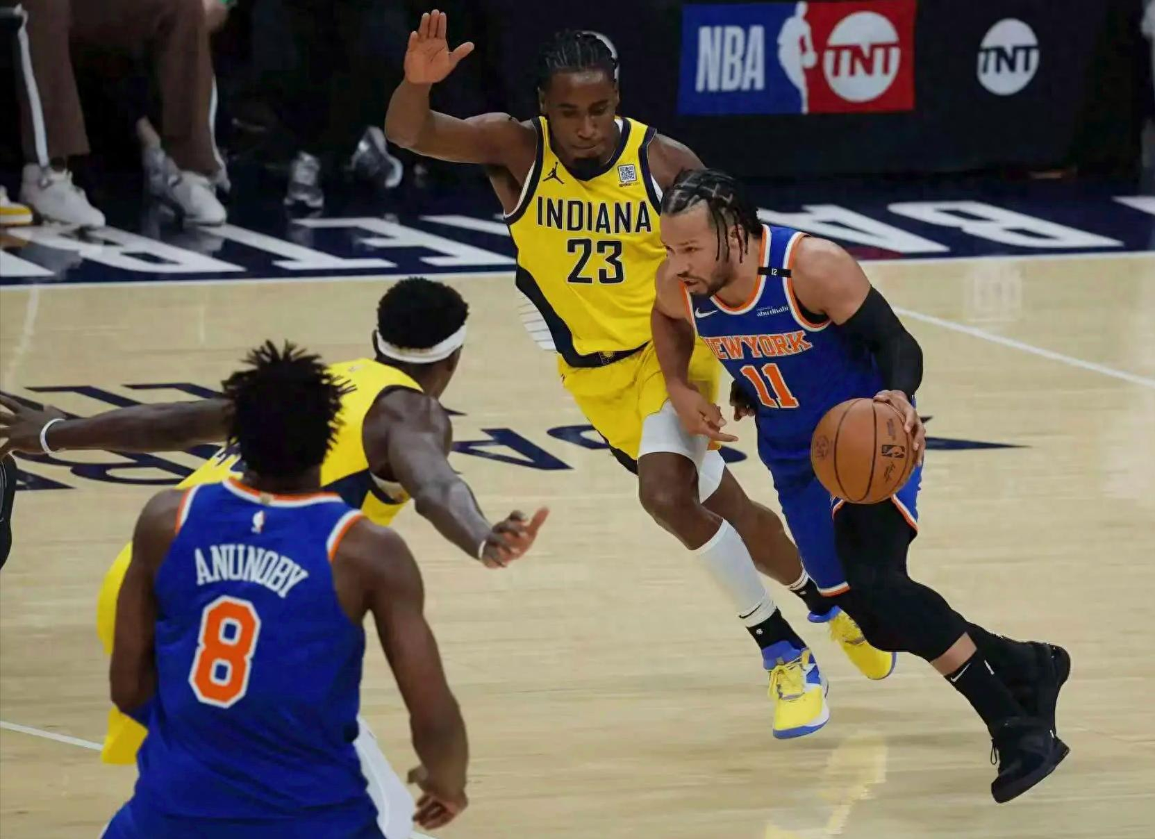 今夜NBA总决赛传出新动向，纽约尼克斯篮板制胜，管理层表态：底气十足，更衣室氛围转暖的简单介绍