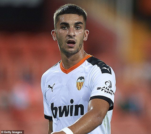 包含赛地聚焦:西甲今晨热度飙升;尼斯官宣签约;质疑声仍在;赛季目标并未改变的词条 包含赛地聚焦:西甲今晨热度飙升;尼斯官宣签约;质疑声仍在;赛季目标并未改变的词条