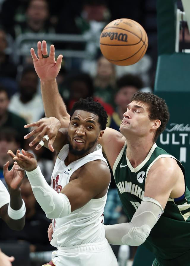 关于密尔沃基雄鹿迎欧联关键赛，赛前迎来里程碑，质疑声仍在，心理建设被强调的信息