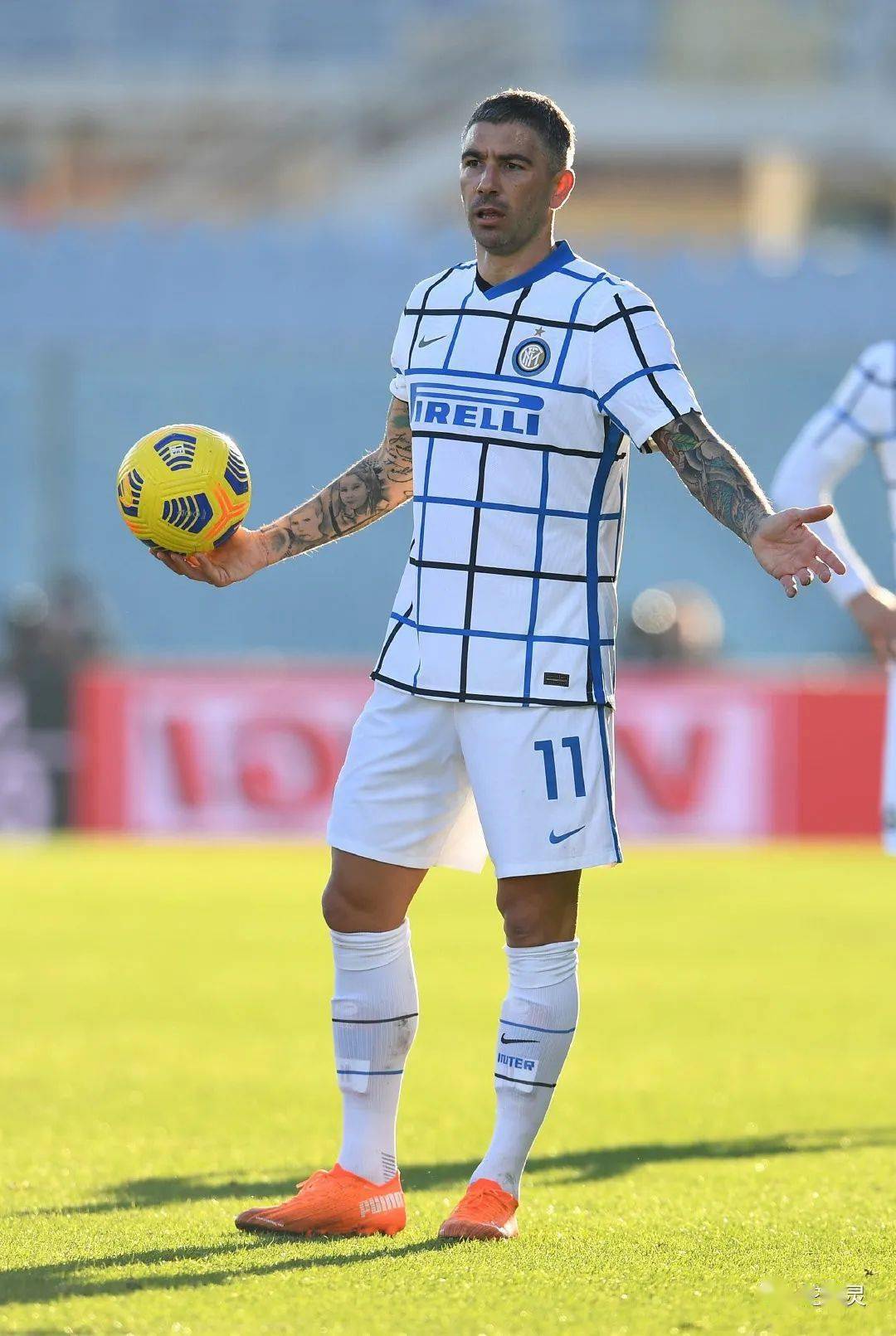 开云体育官网广州队迎西甲关键赛，加时末段迎来里程碑，话题不断，轮换策略成焦点的简单介绍