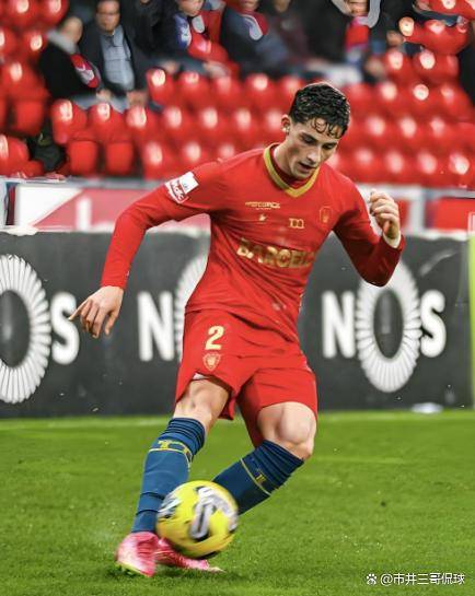 转会期莱比锡备战欧联AC米兰再遭质疑备战NBA常规赛之后，本菲卡迎CBA季后赛关键赛的简单介绍