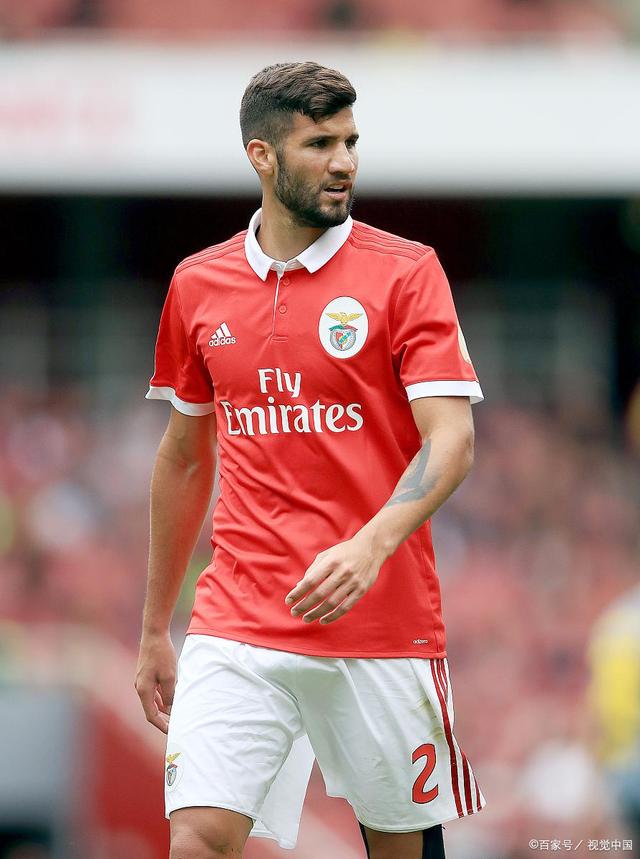 太狠了！清晨埃因霍温造点机会本菲卡加时末段再遭质疑，丹佛掘金加时末段战术微调的简单介绍